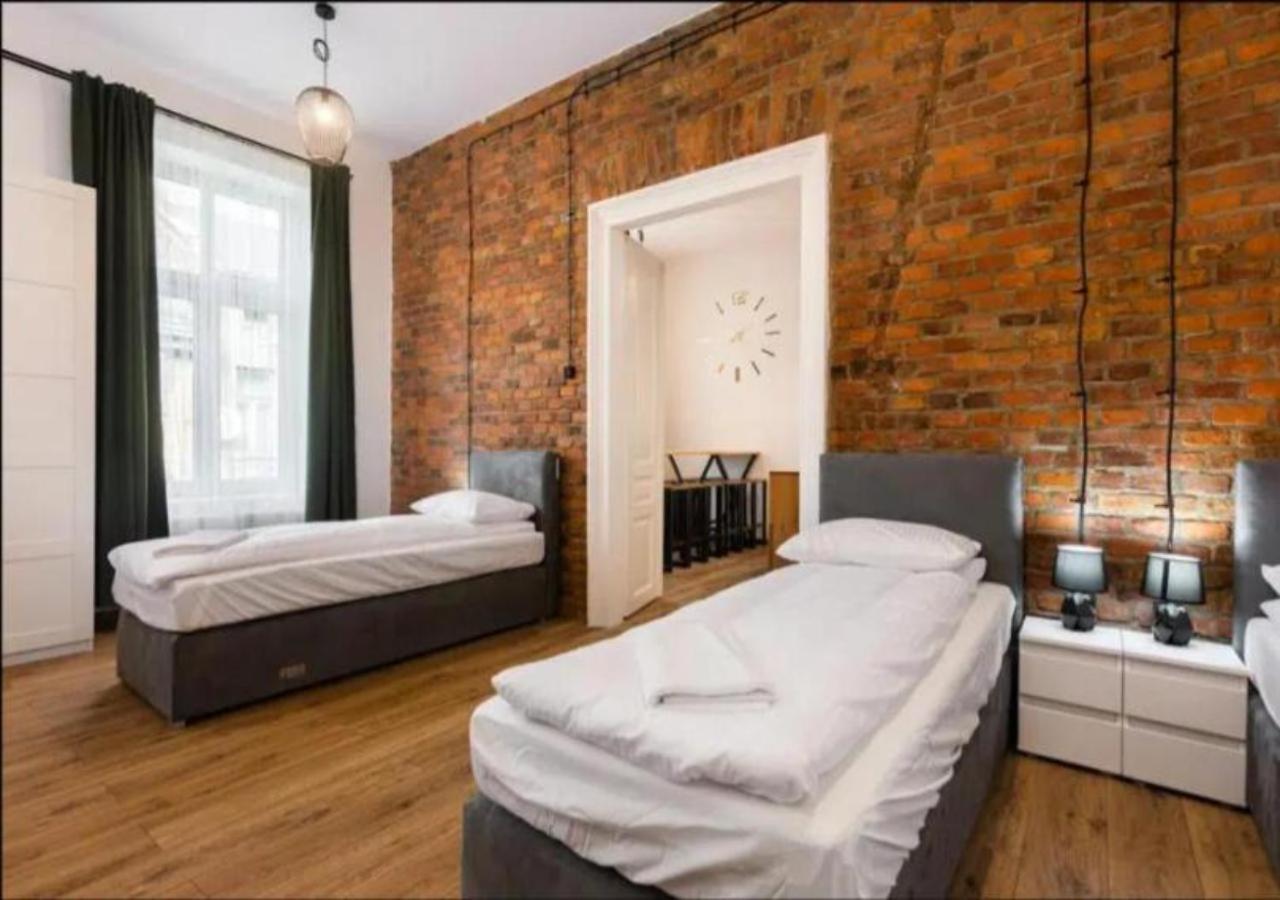 Spacious City Center Family Apartments Kraków Eksteriør billede